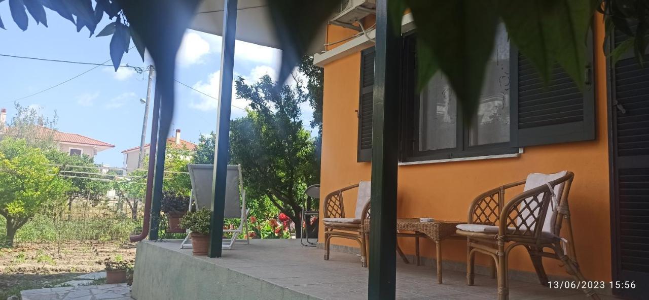 Orange Tree Garden Apartment Pefkochori Exterior photo